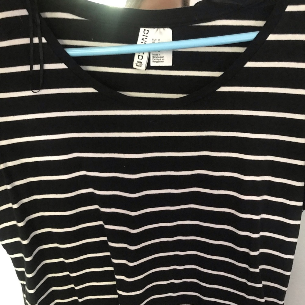 H&M black striped shirt